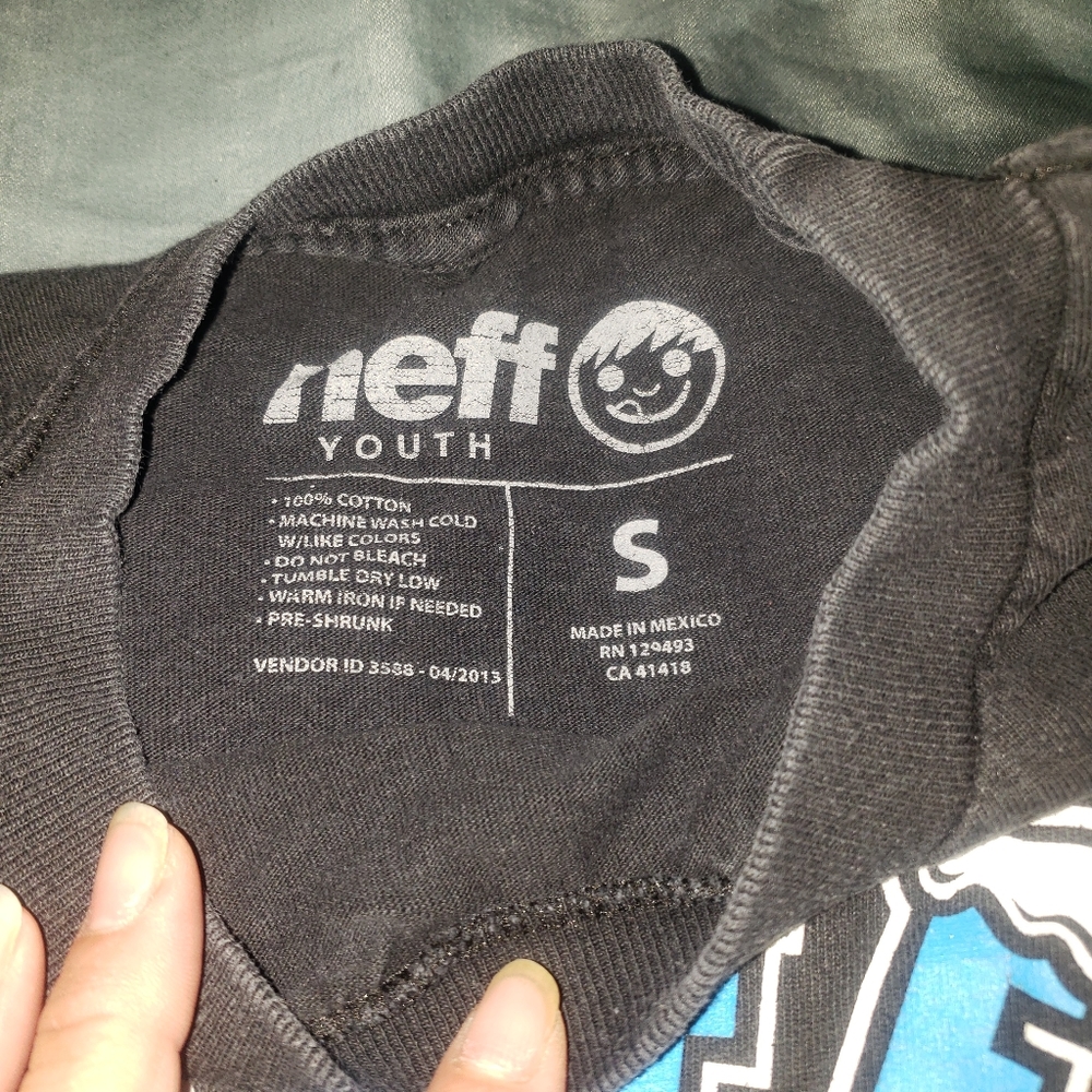 Neff graphic tee - Picture 2 of 2